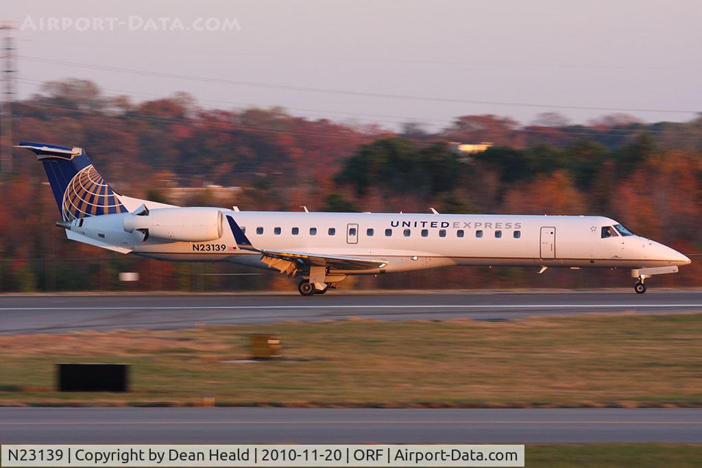 N23139, 2003 Embraer ERJ-145XR (EMB-145XR) C/N 145731, United Express (ExpressJet Airlines) N23139 (FLT BTA2780) rolling out on RWY 23 after arrival from Houston Bush Intercontinental Airport (KIAH). It was a surprise to see the United Express titles on this one.