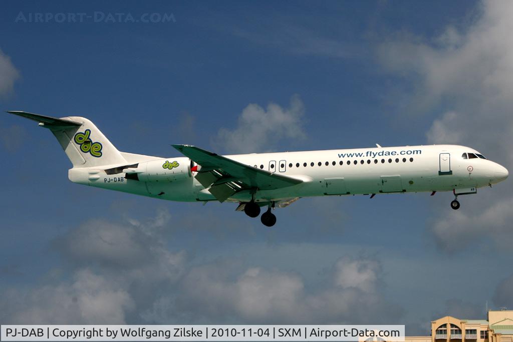 PJ-DAB, 1991 Fokker 100 (F-28-0100) C/N 11331, visitor