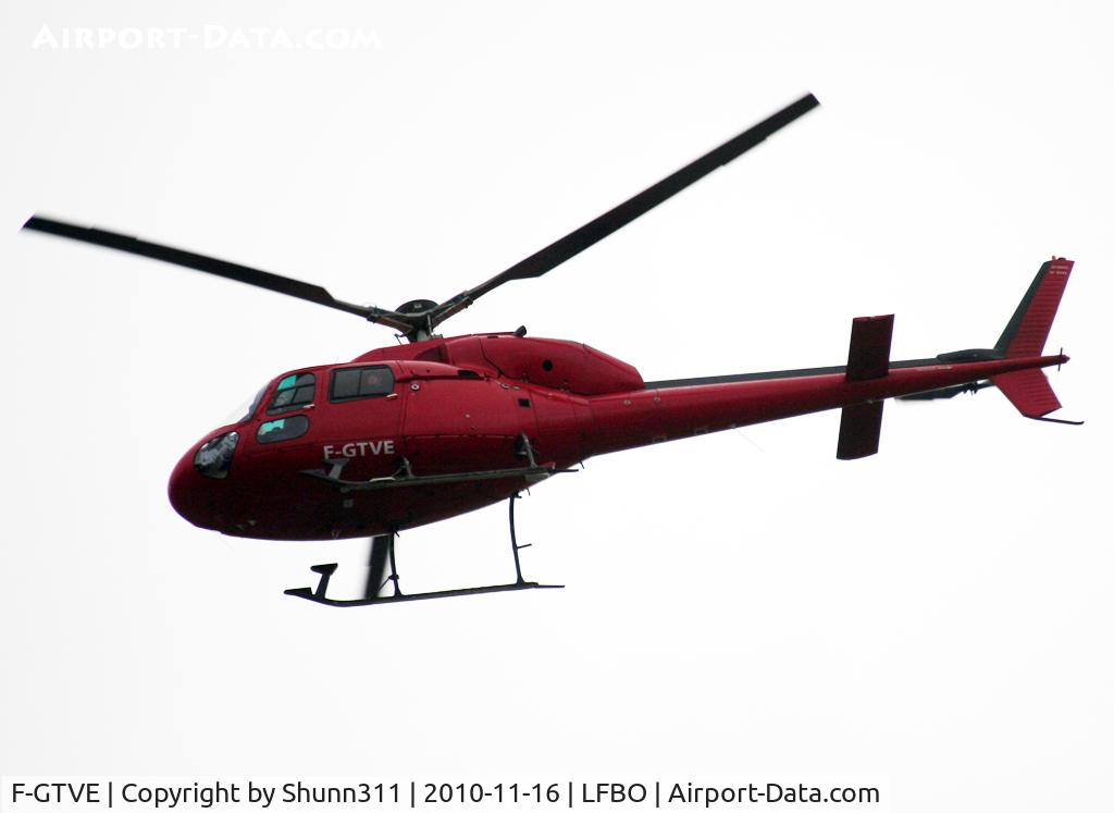 F-GTVE, Eurocopter AS-355F-2 Ecureuil 2 C/N 5378, Passing above me after take off 'Fato 32H'