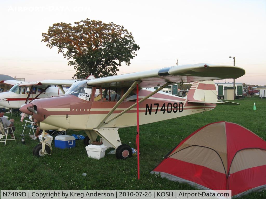 N7409D, 1957 Piper PA-22-150 C/N 22-5170, EAA AirVenture 2010
