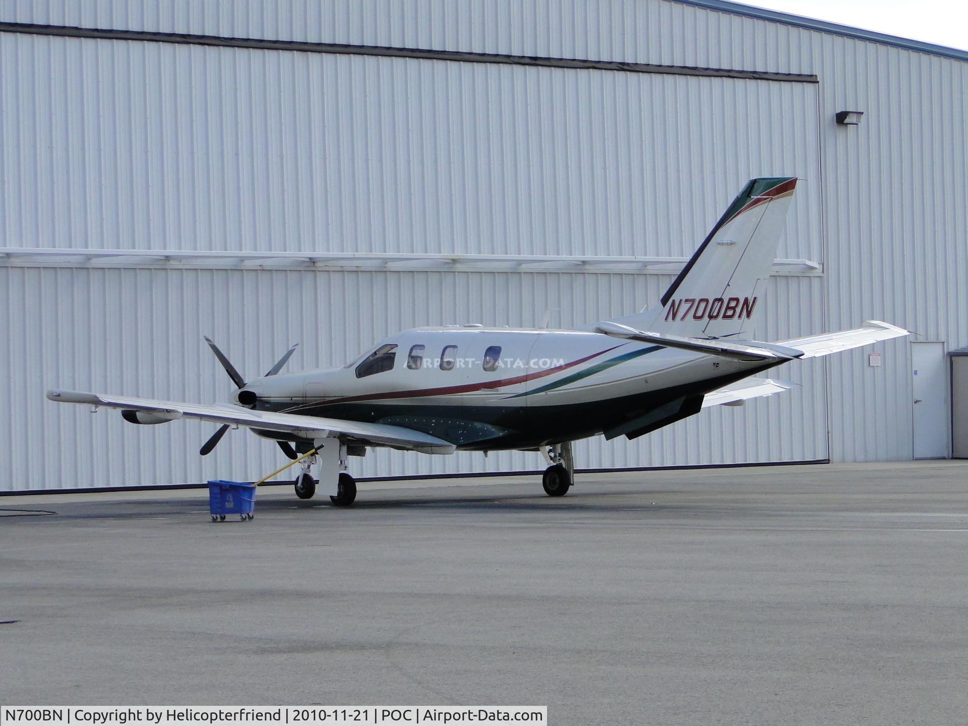 N700BN, 2001 Socata TBM-700 C/N 203, Parked at Howard Aviation and appears to be waiting to be washed