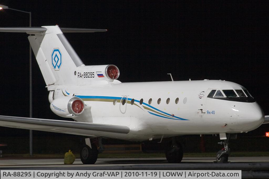 RA-88295, 1973 Yakovlev Yak-40 C/N 29-13, Yak Service Y40