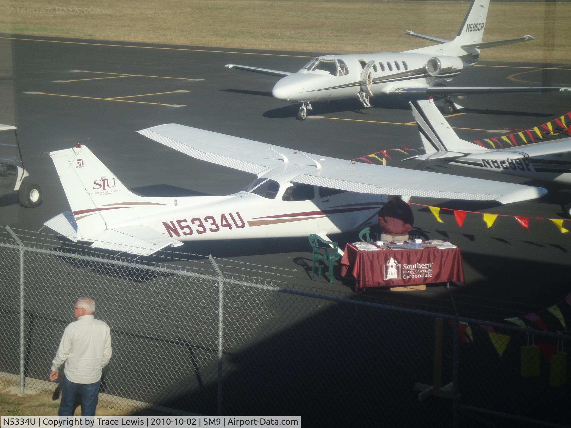 N5334U, 2003 Cessna 172R C/N 17281156, Fly-in