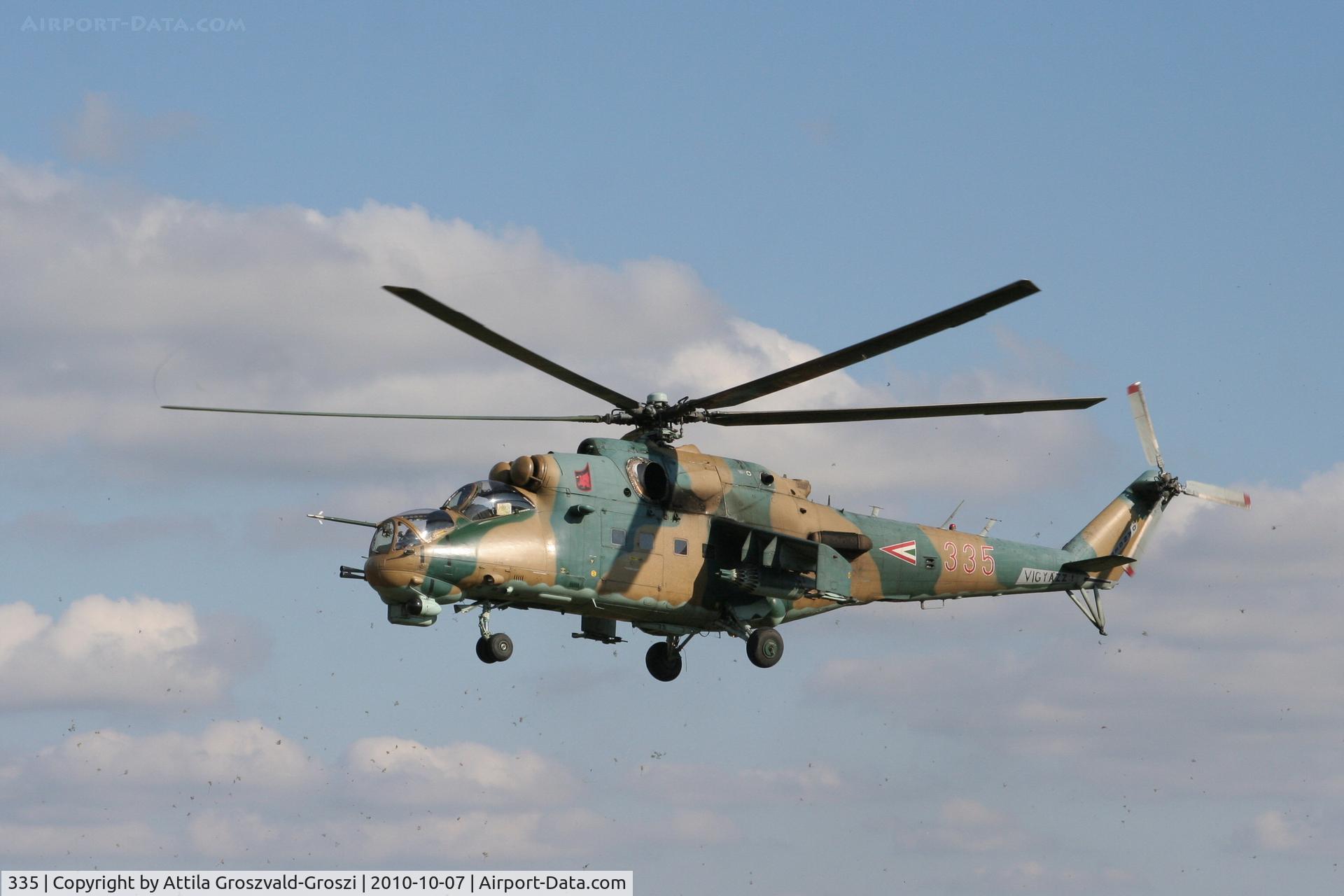 335, 1989 Mil Mi-24P Hind F C/N 340335, Veszprém, Jutas-Ujmajor. The Hungarian airforce is his practising base.