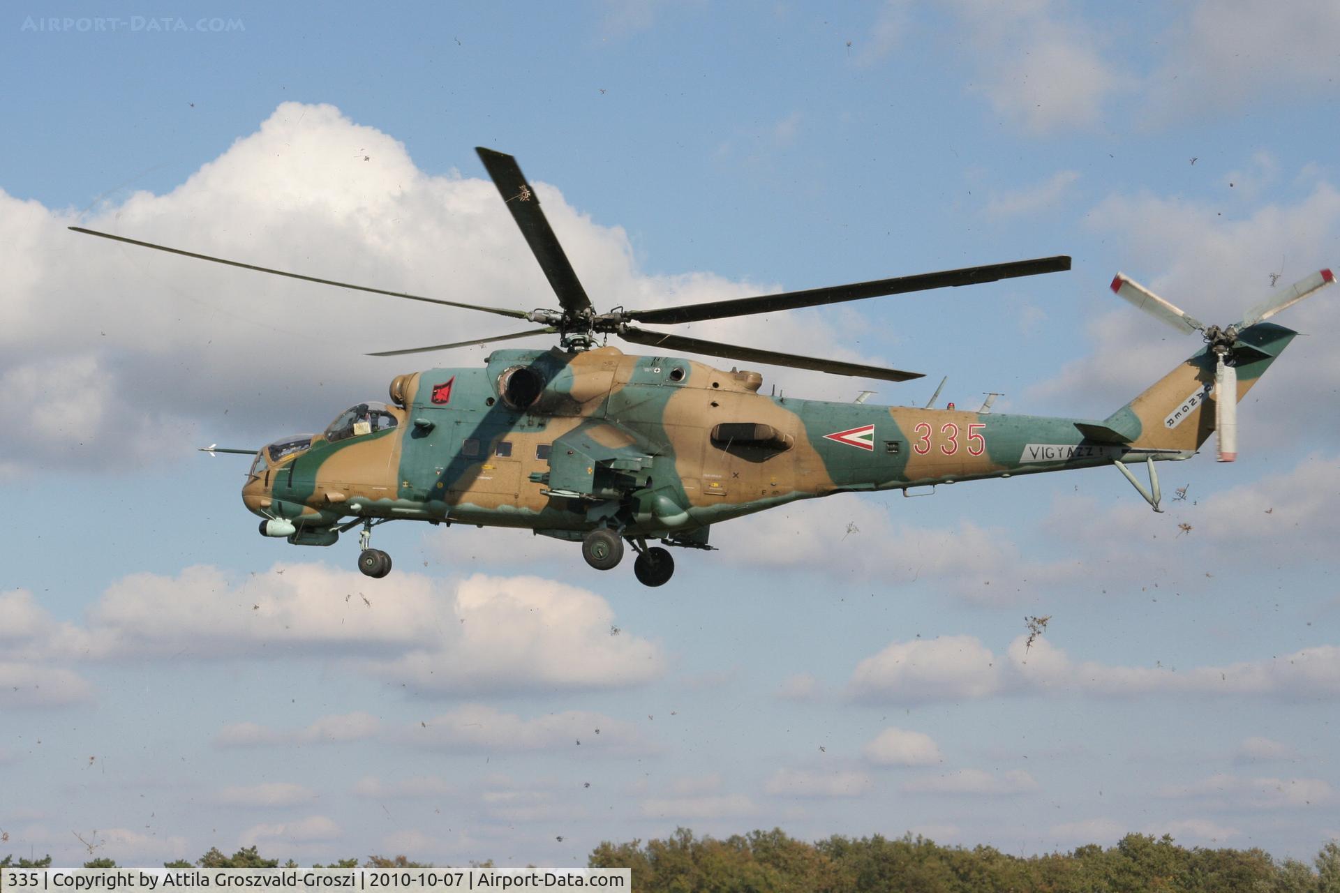 335, 1989 Mil Mi-24P Hind F C/N 340335, Veszprém, Jutas-Ujmajor. The Hungarian airforce is his practising base.