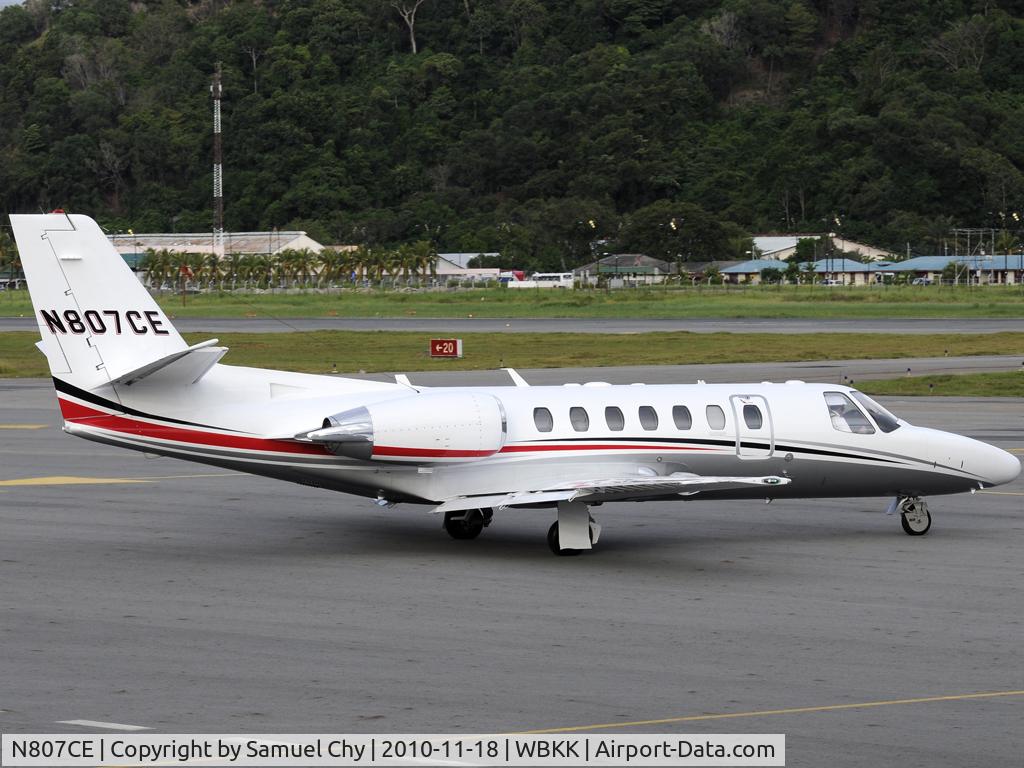 N807CE, Cessna 560 C/N 560-0807, spotted in BKI on 18/11/2010