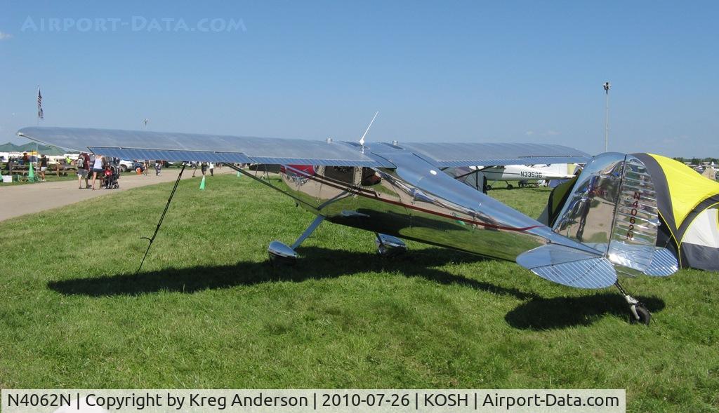 N4062N, 1947 Cessna 140 C/N 13520, EAA AirVenture 2010
