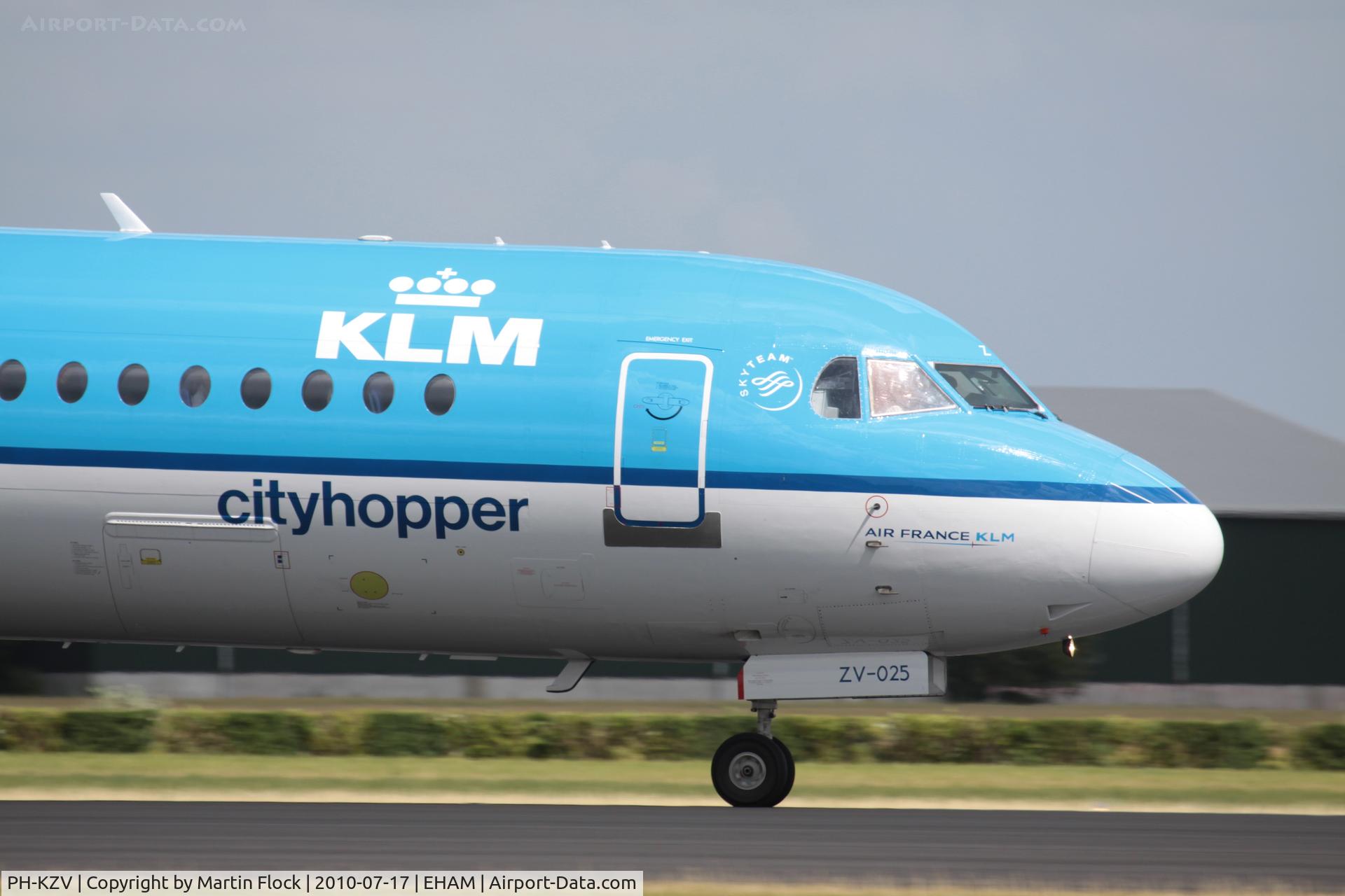 PH-KZV, 1995 Fokker 70 (F-28-0070) C/N 11556, .