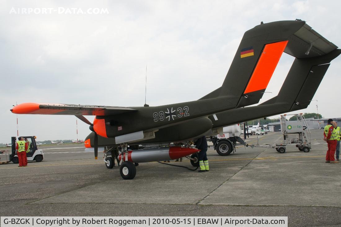 G-BZGK, 1971 North American OV-10B Bronco C/N 338-17, Fly in