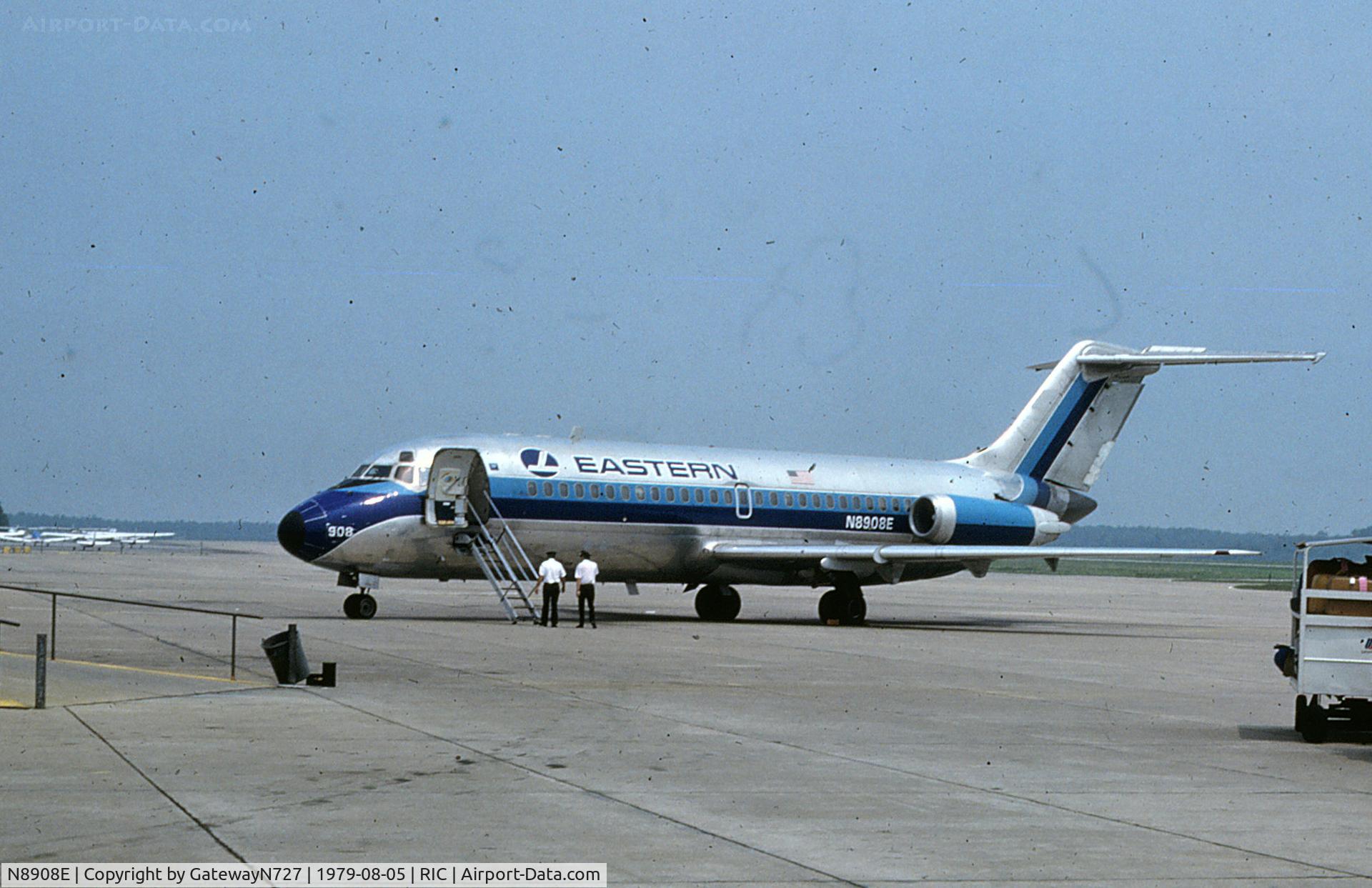 N8908E, 1966 Douglas DC-9-14 C/N 45749, Also flew NW.