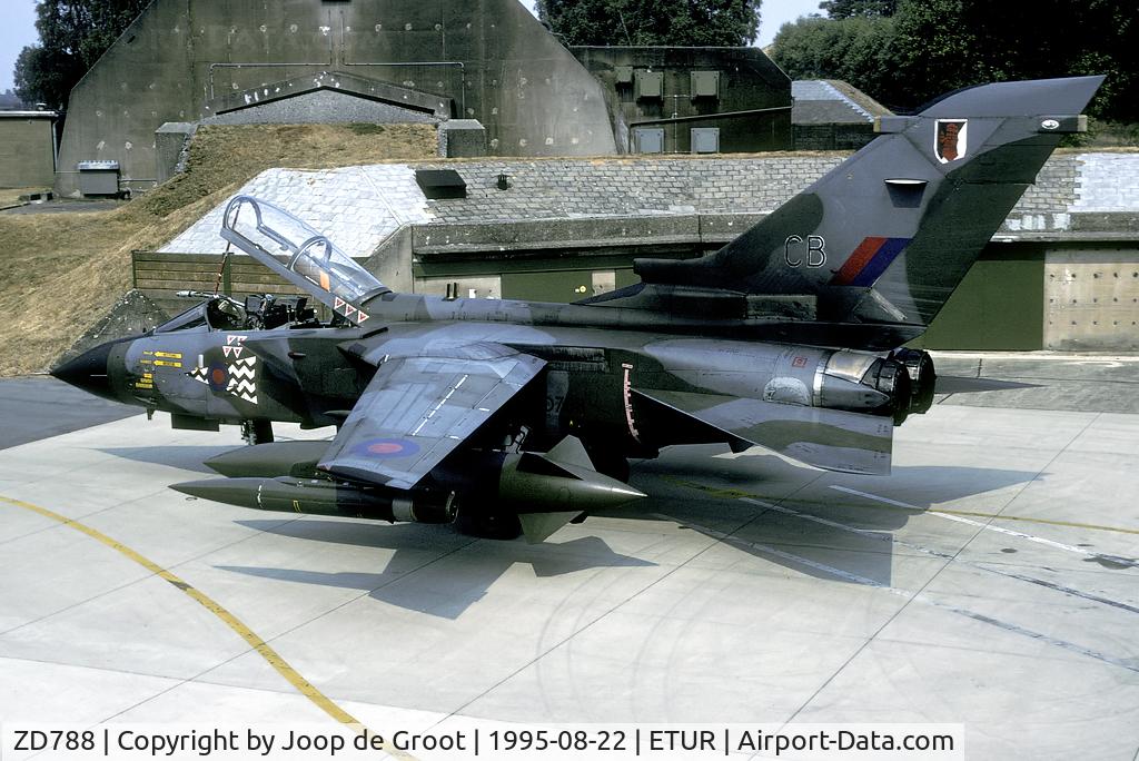 ZD788, 1984 Panavia Tornado GR.1 C/N 389/BS131/3179, One of the Tornados that could be photographed during the Aviation grup Leeuwarden base visit.