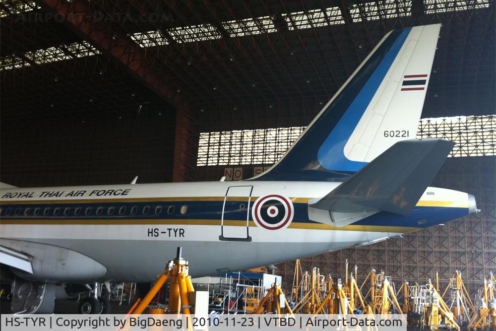 HS-TYR, Airbus A319-115X C/N 1908, Last photo of the day .... bye.