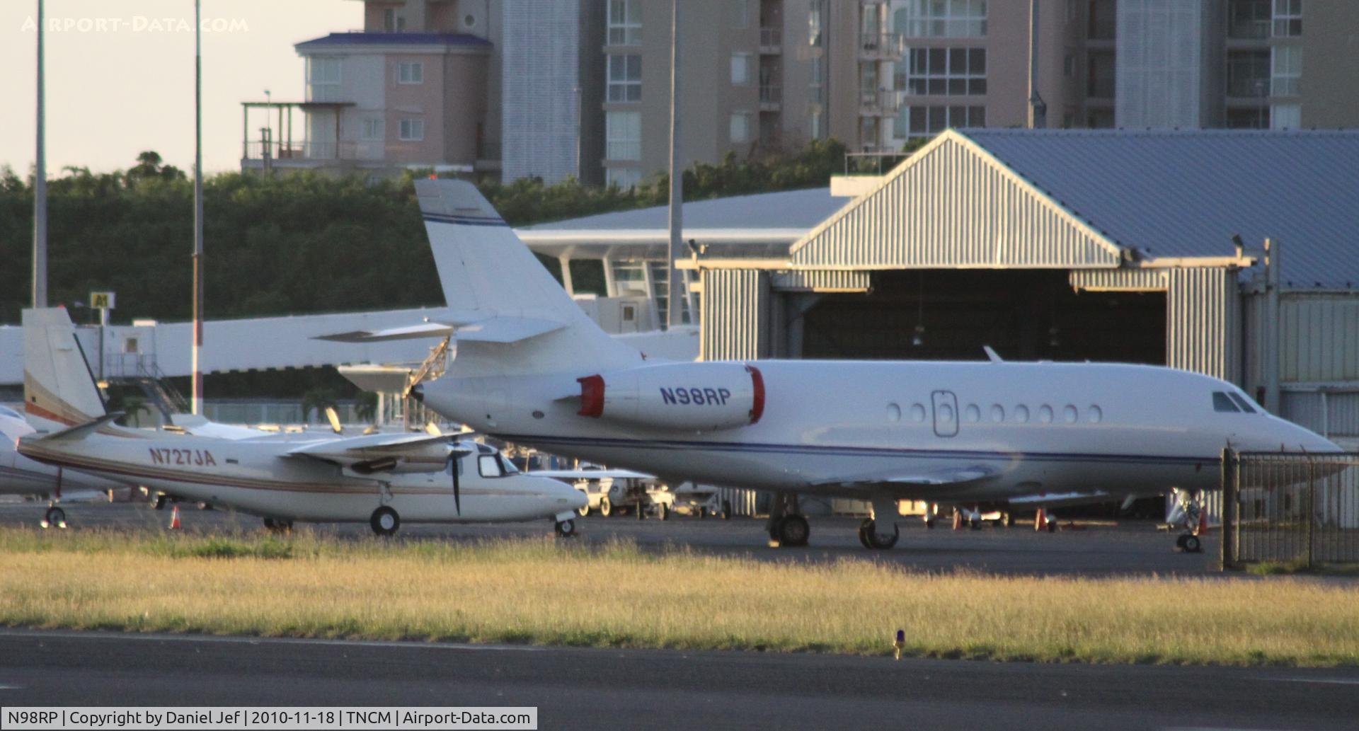 N98RP, 2002 Dassault Falcon 2000 C/N 186, N98RP park at the ramp at TNCM