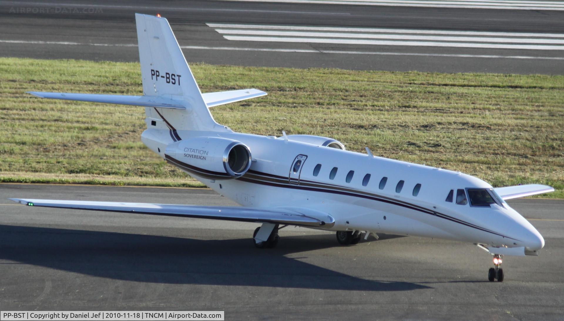 PP-BST, 2008 Cessna 680 Citation Sovereign C/N 680-0184, PP-BST parking at the cargo ramp at TNCM