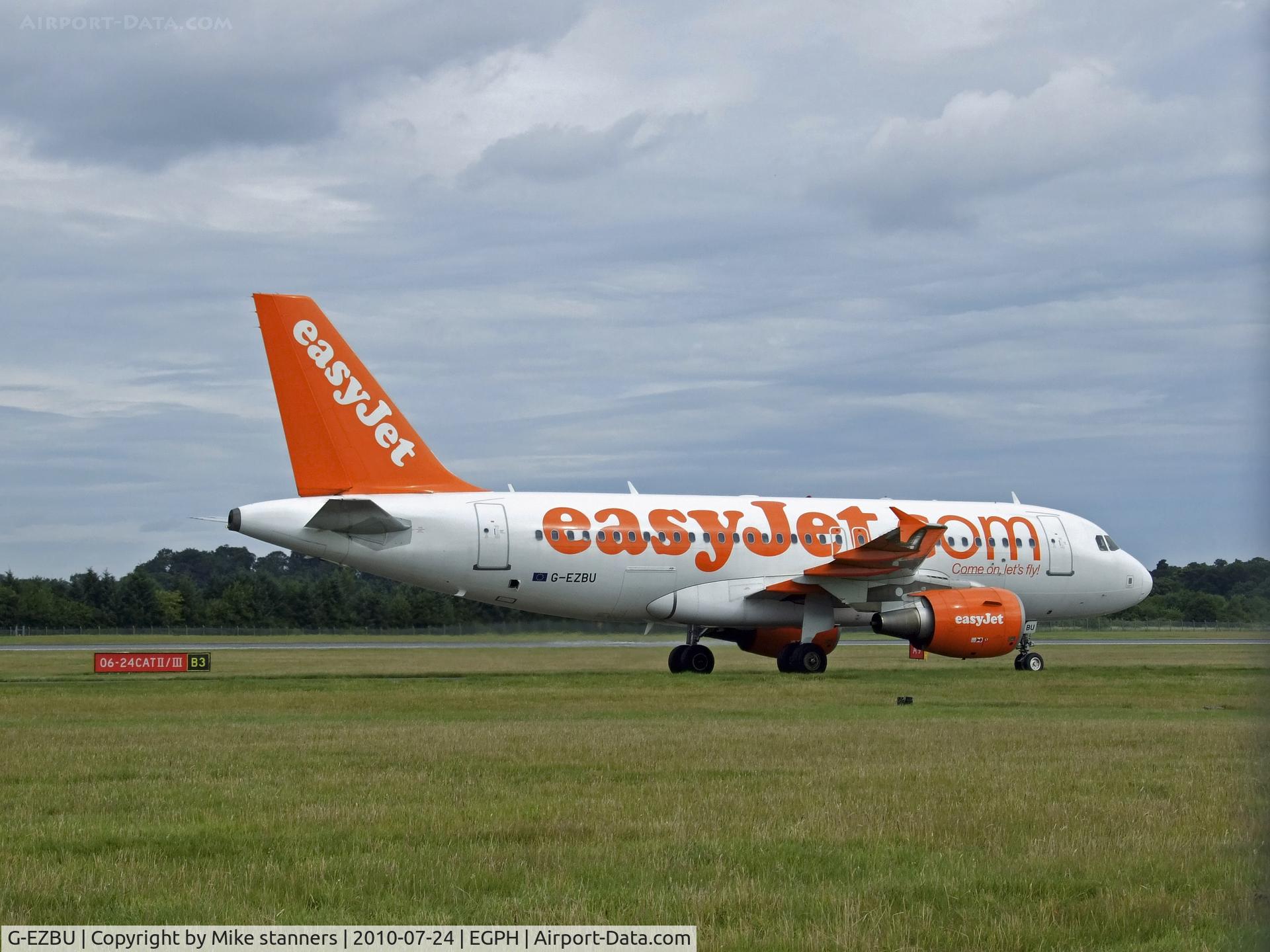 G-EZBU, 2007 Airbus A319-111 C/N 3118, easyjet A319 Arrives at EDI