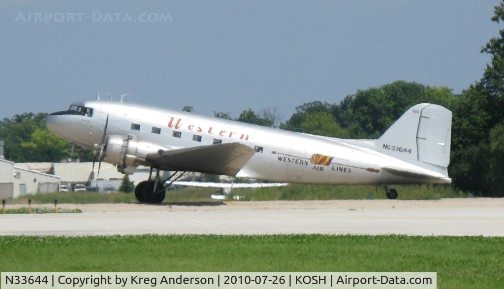 N33644, 1941 Douglas DC-3A-197E C/N 4123, EAA AirVenture 2010