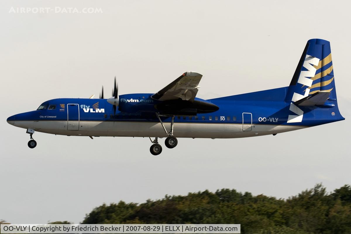 OO-VLY, 1990 Fokker 50 C/N 20181, on final RW06