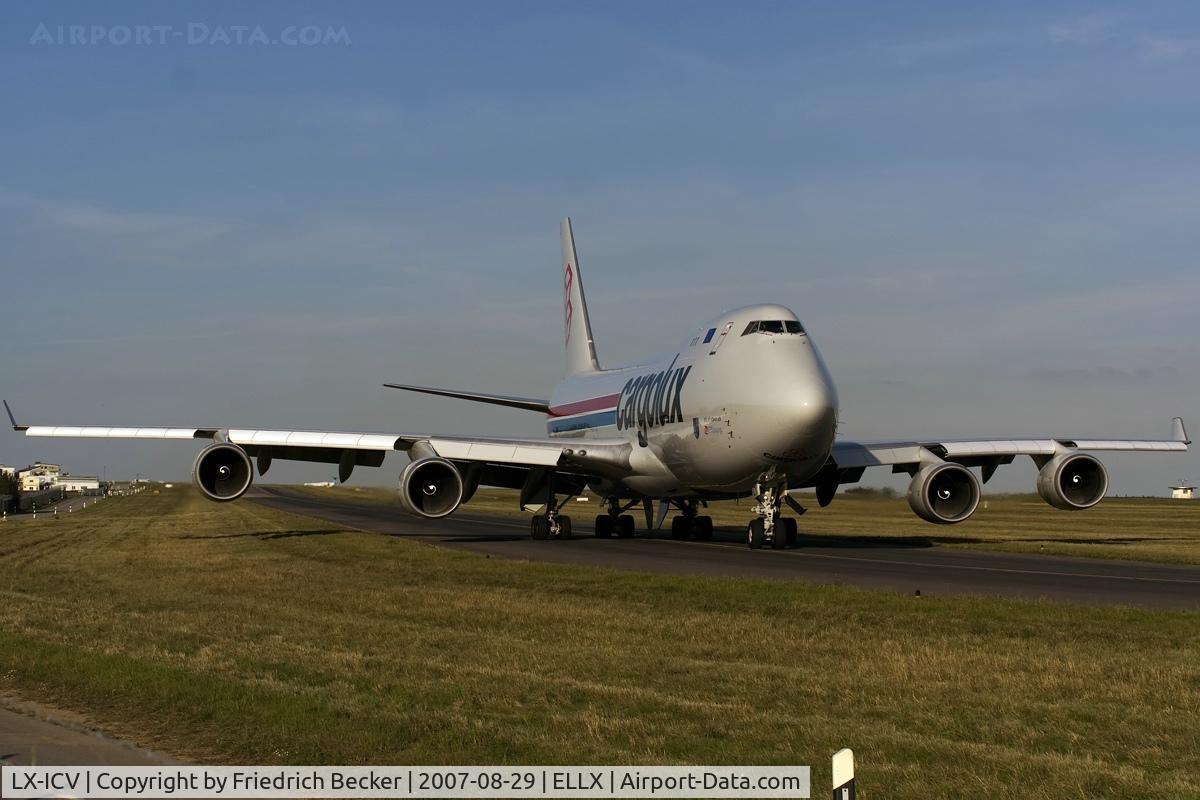 LX-ICV, 1993 Boeing 747-428F C/N 25632, taxying to the active
