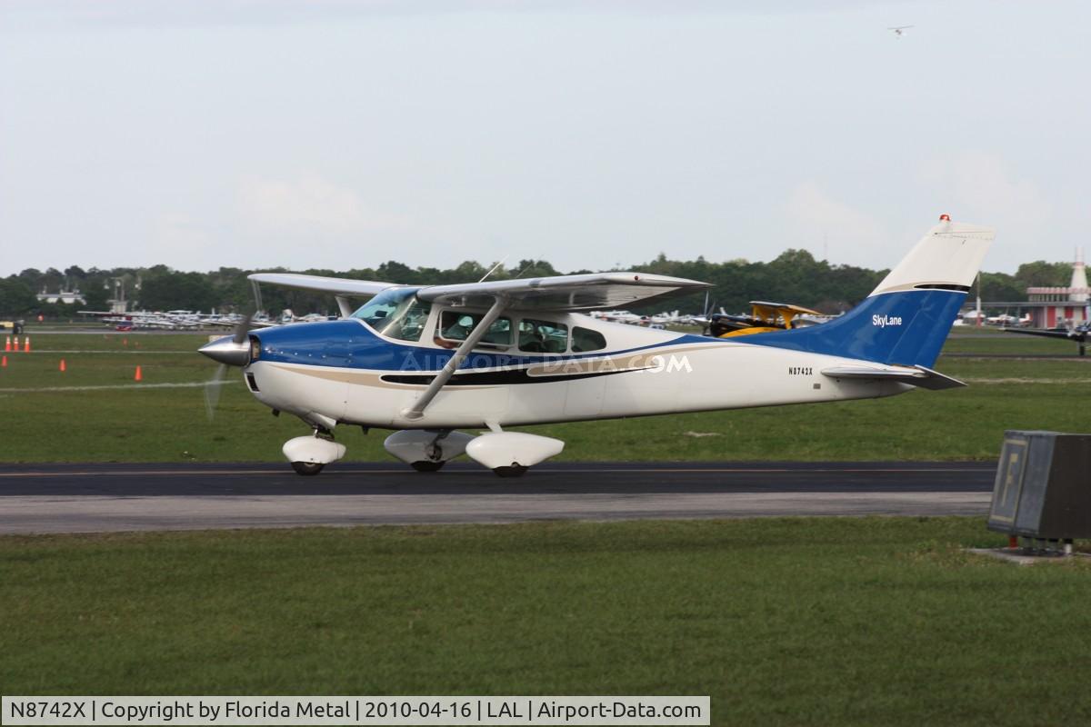 N8742X, 1960 Cessna 182D Skylane C/N 18253142, C182D