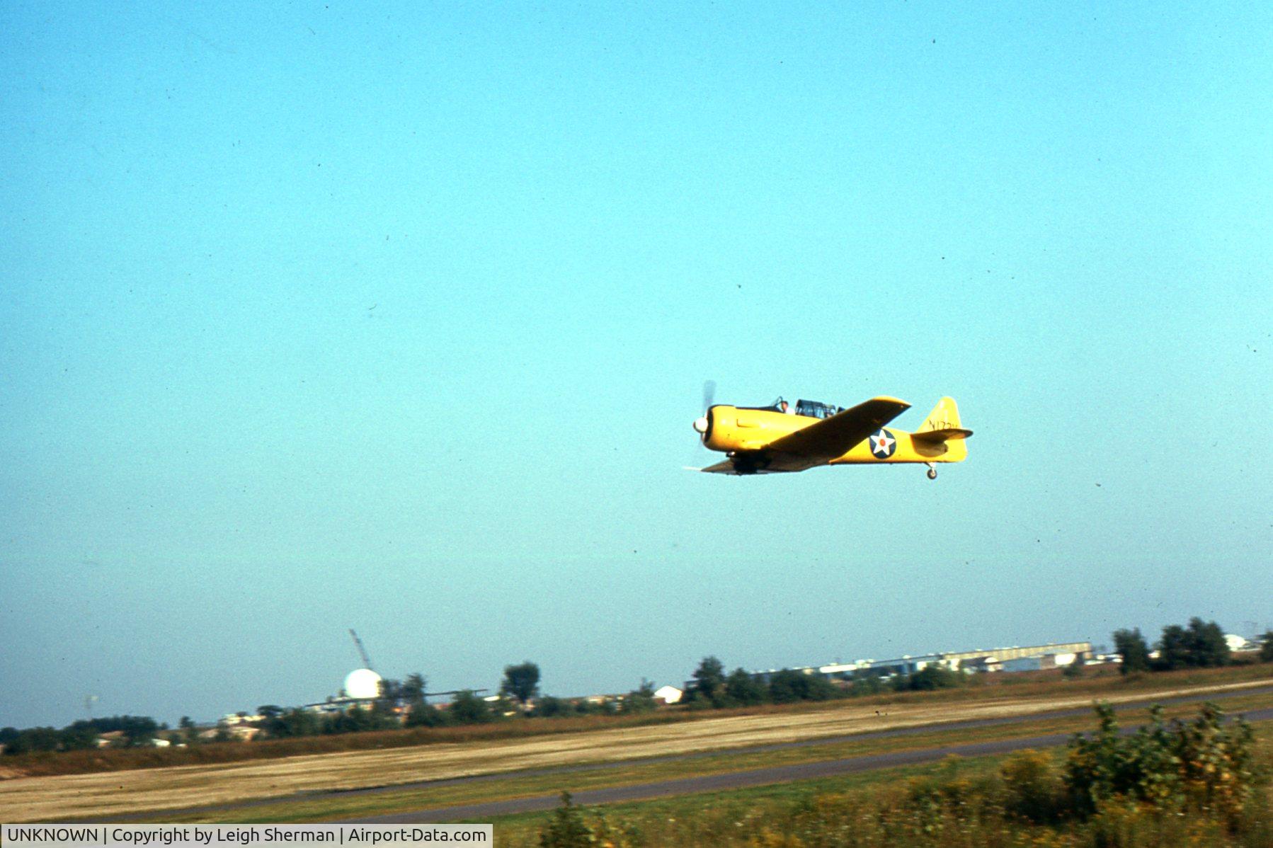 UNKNOWN, Miscellaneous Various C/N unknown, in the air over Mitchell Field, Lombard Illinois