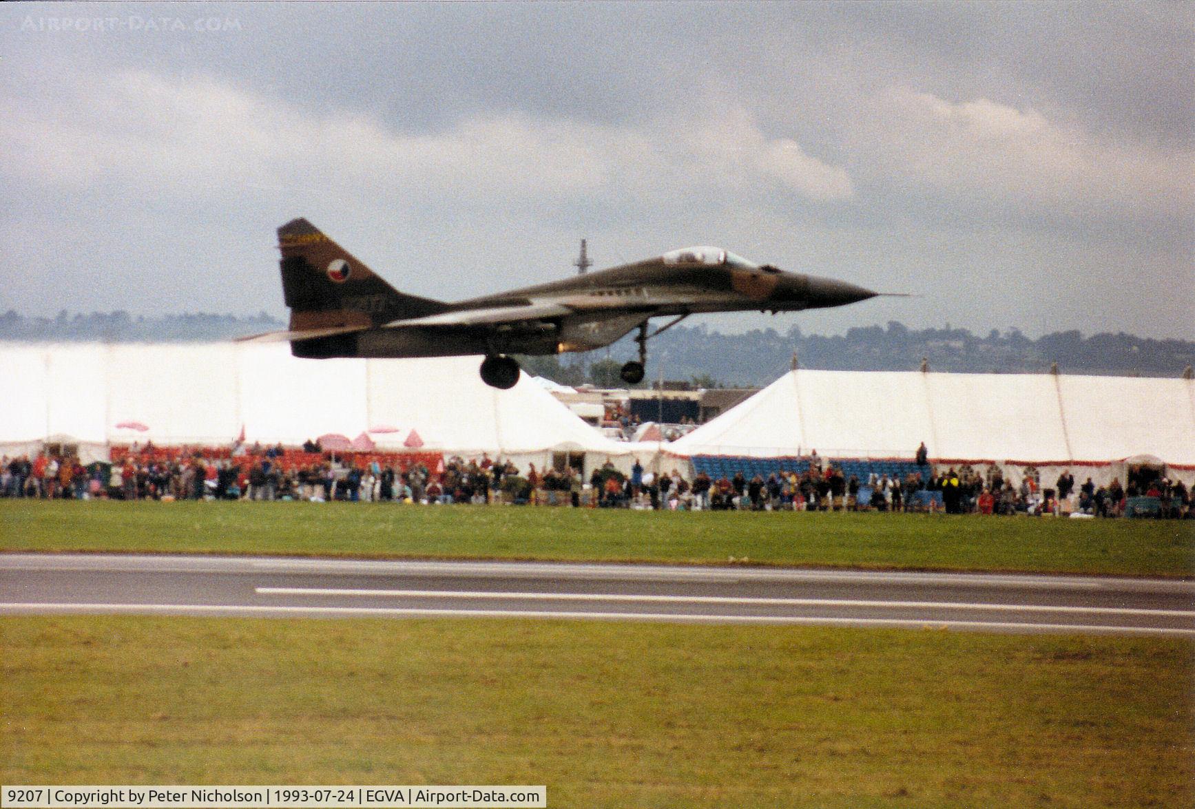 9207, Mikoyan-Gurevich MiG-29A C/N 26392, MiG-29A Fulcrum of 11 SLP Czech Air Force taking off at the 1993 Intnl Air Tattoo at RAF Fairford.