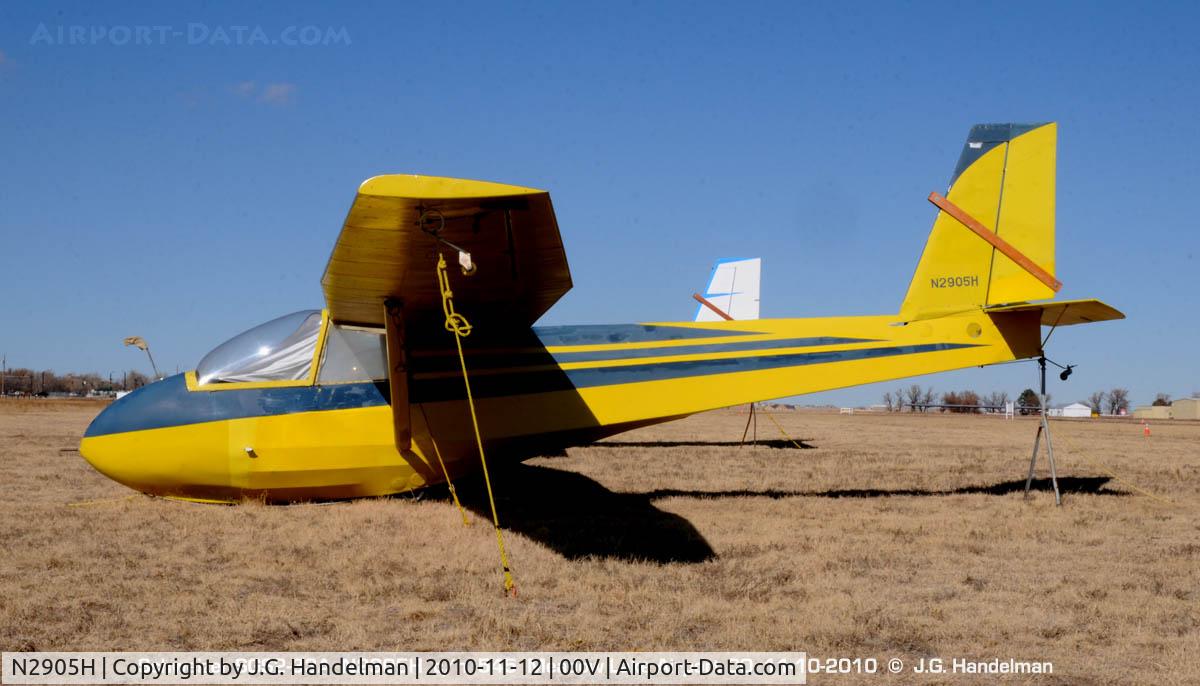 N2905H, 1979 Schweizer SGS 2-33A C/N 545, at Meadow Lake CO