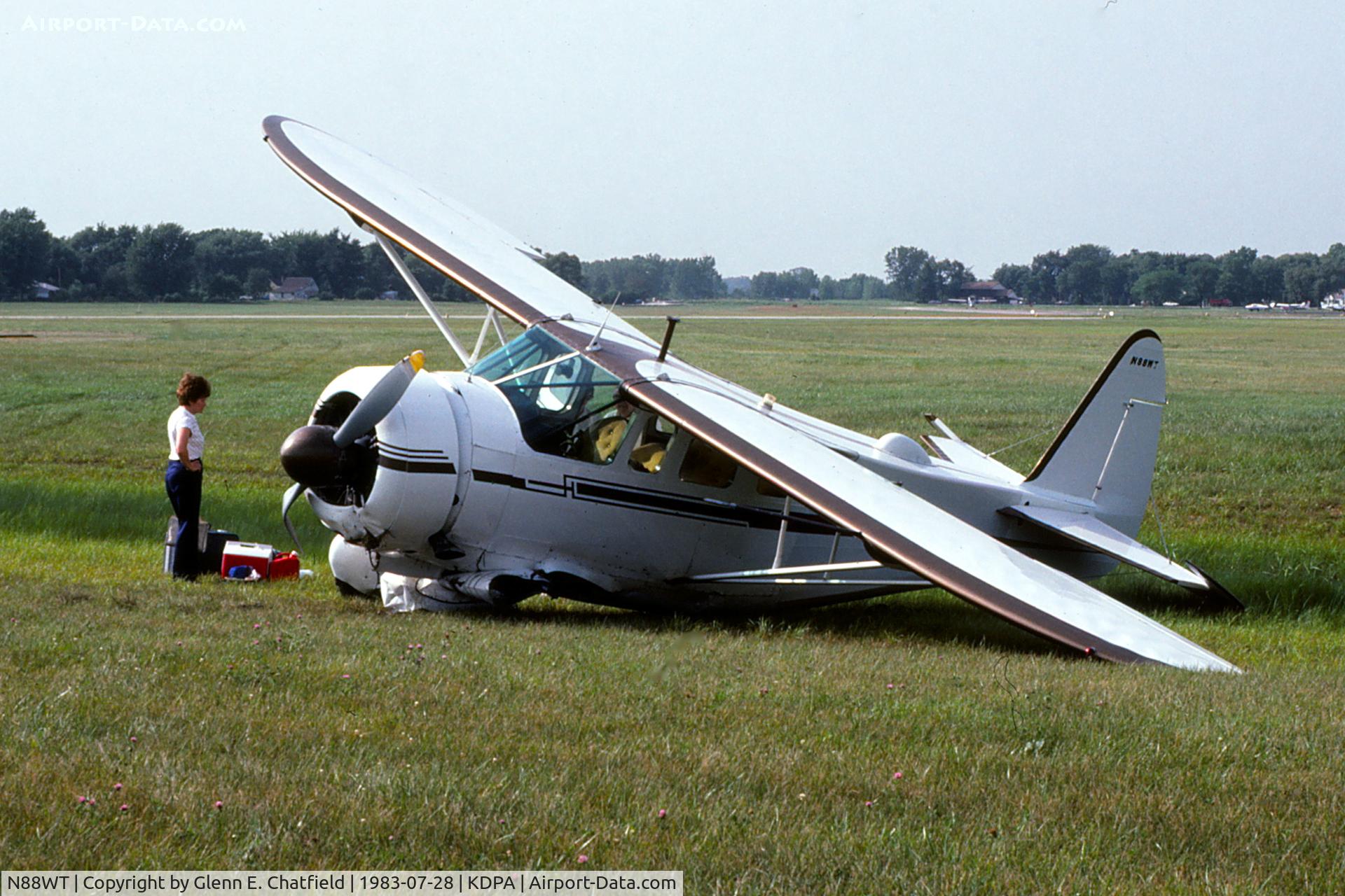 N88WT, 1943 Howard Aircraft DGA-15P (NH-1) C/N 782, Ex-N88WT, US Navy NH-1 29457.  Enroute to OSH, lost control landing RY15, left the rwy and hit culvert