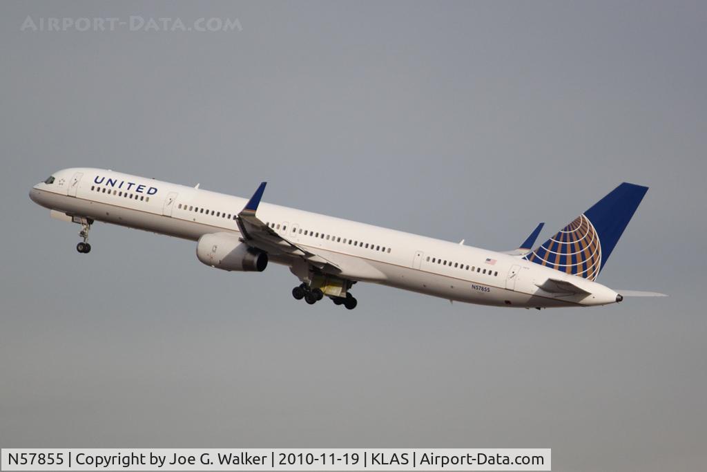 N57855, 2004 Boeing 757-324 C/N 32814, United 757-324, seen departing KLAS.