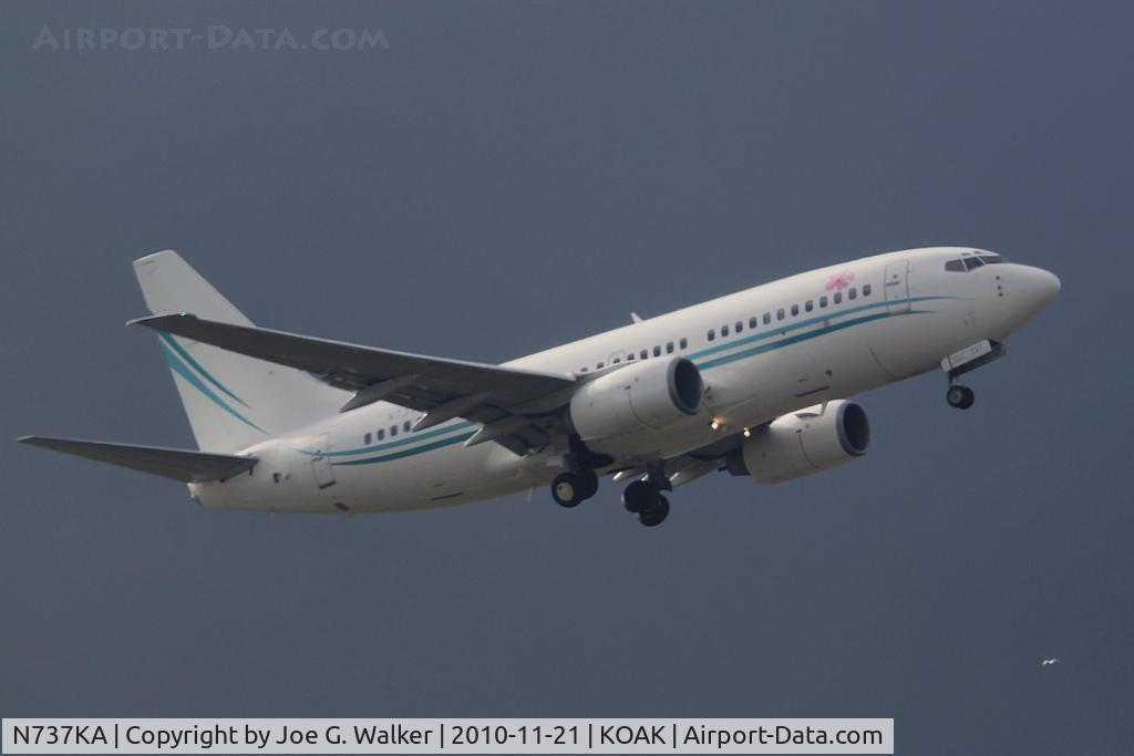 N737KA, 2001 Boeing 737-7BX C/N 30740, Being operated by Miami Air,  as the 