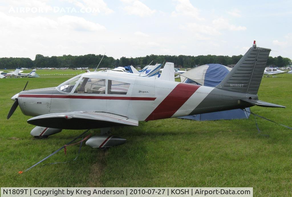 N1809T, 1971 Piper PA-28-140 C/N 28-7125162, EAA AirVenture 2010