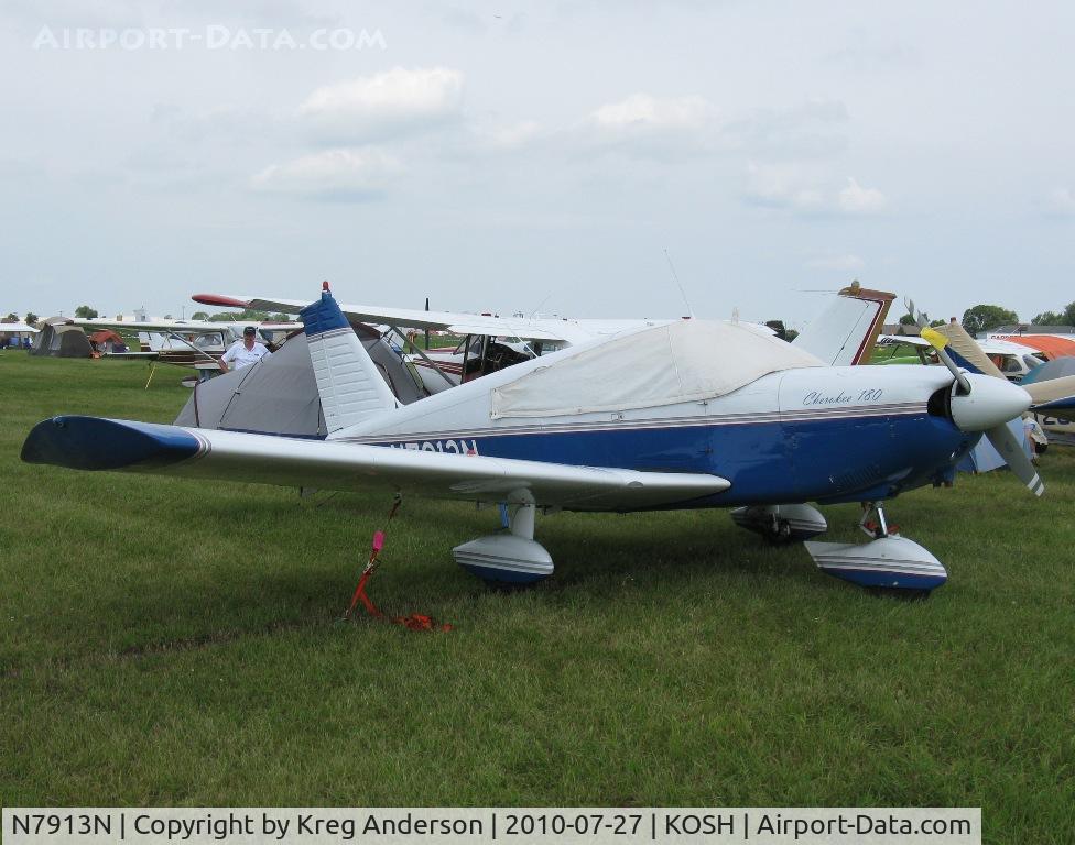 N7913N, 1969 Piper PA-28-180 Cherokee C/N 28-5325, EAA AirVenture 2010