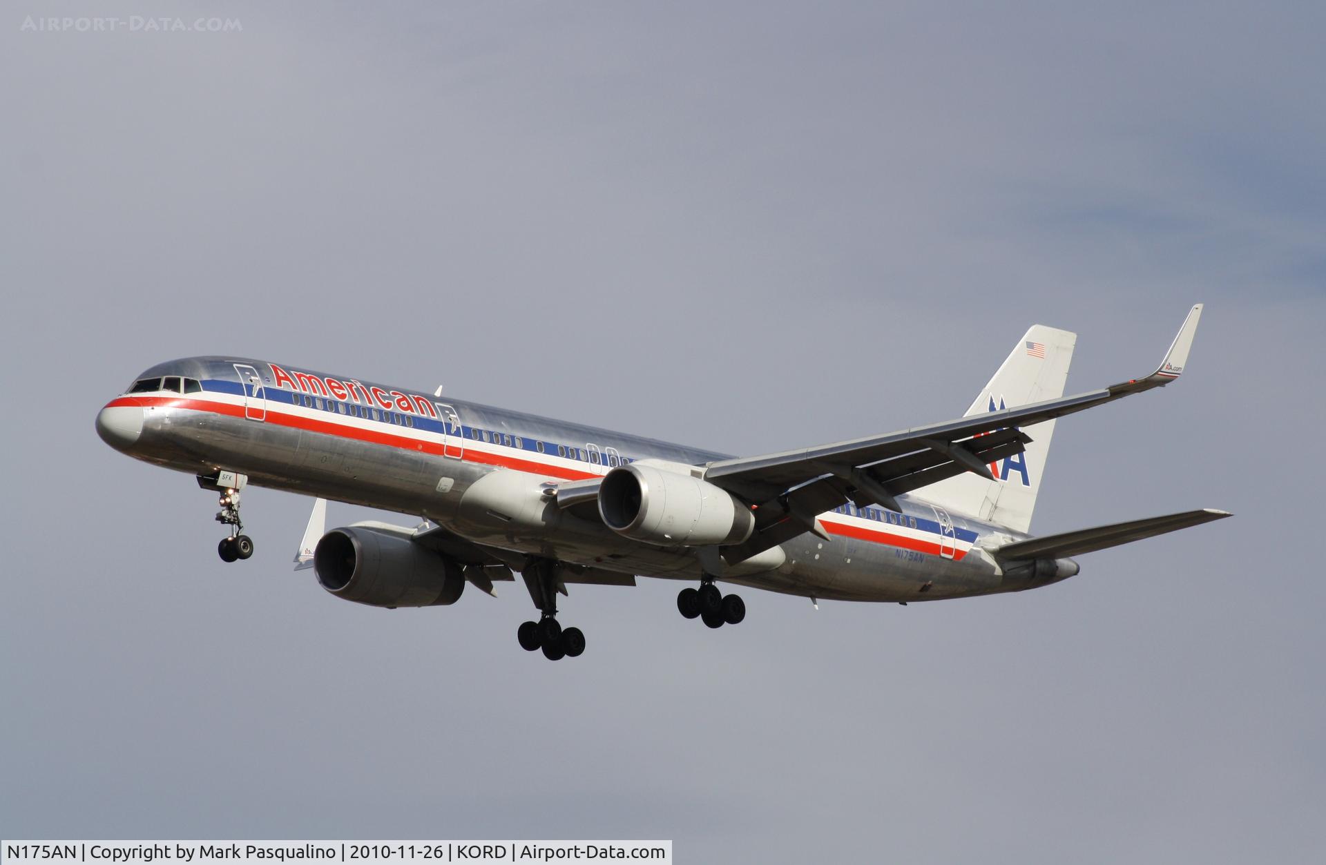 N175AN, 2001 Boeing 757-223 C/N 32394, Boeing 757-200