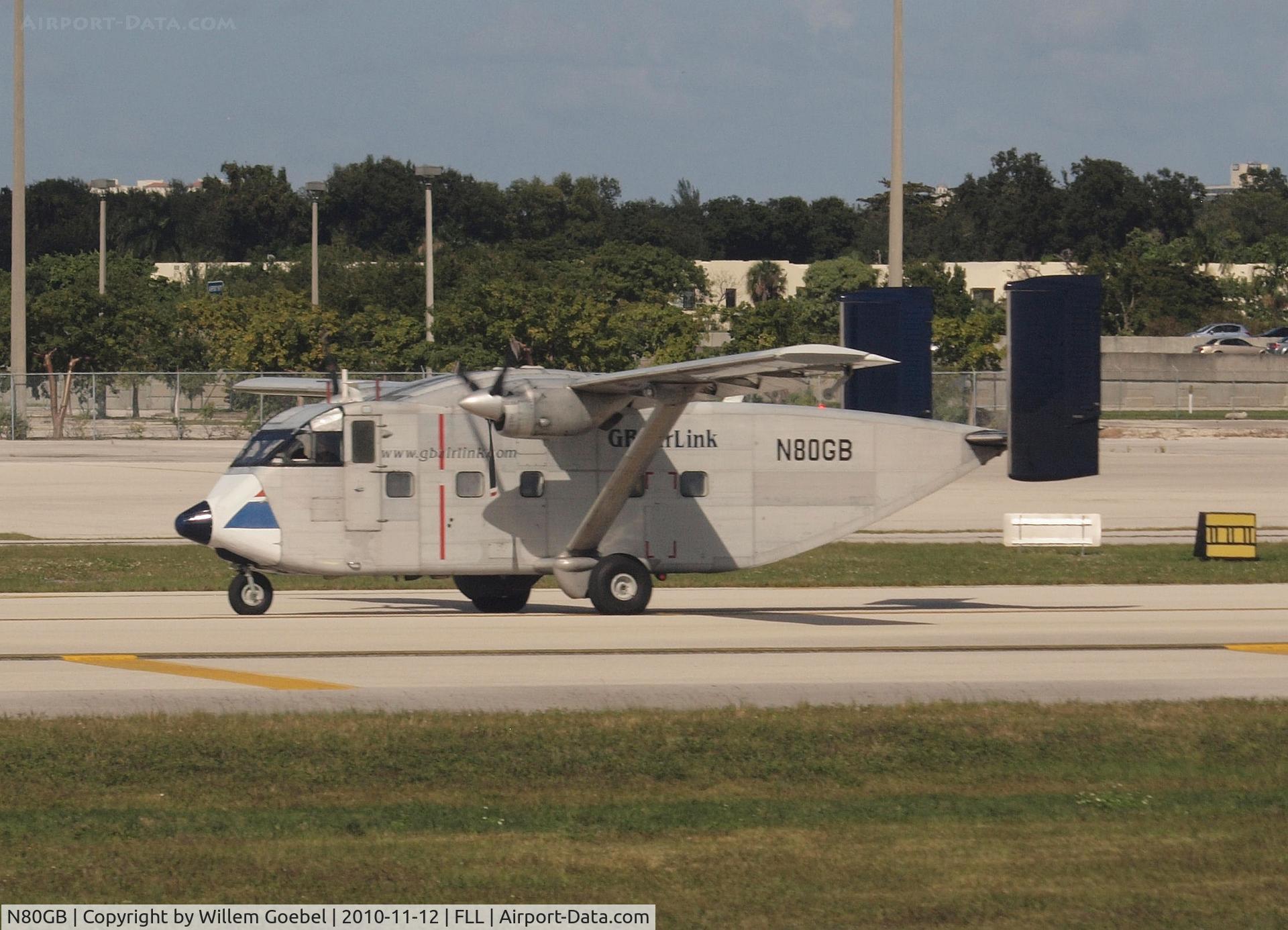 N80GB, 1970 Short SC-7 Skyvan 3M-400 C/N SH.1888, Ready for take off.