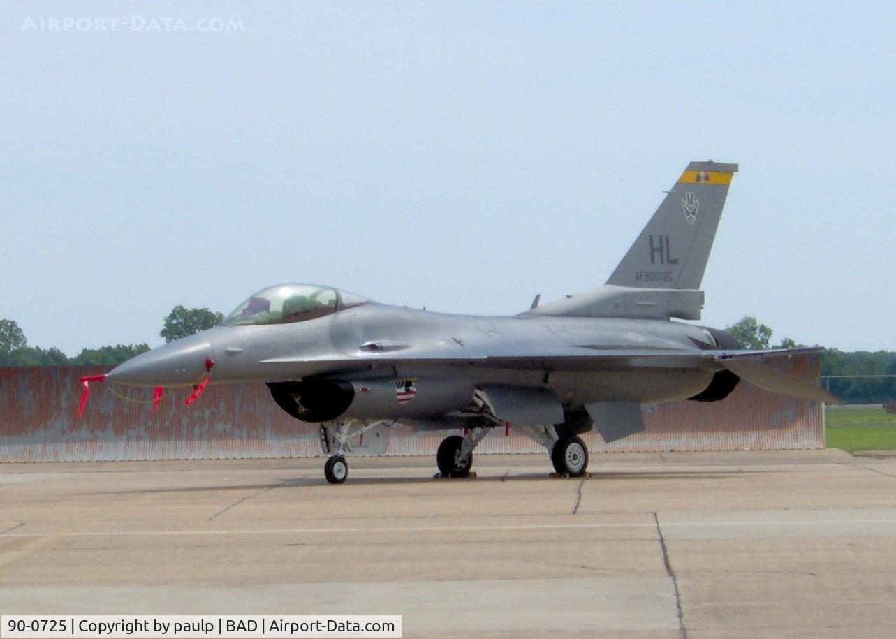 90-0725, 1990 General Dynamics F-16CG Night Falcon C/N 1C-333, At Barksdale Air Force Base.