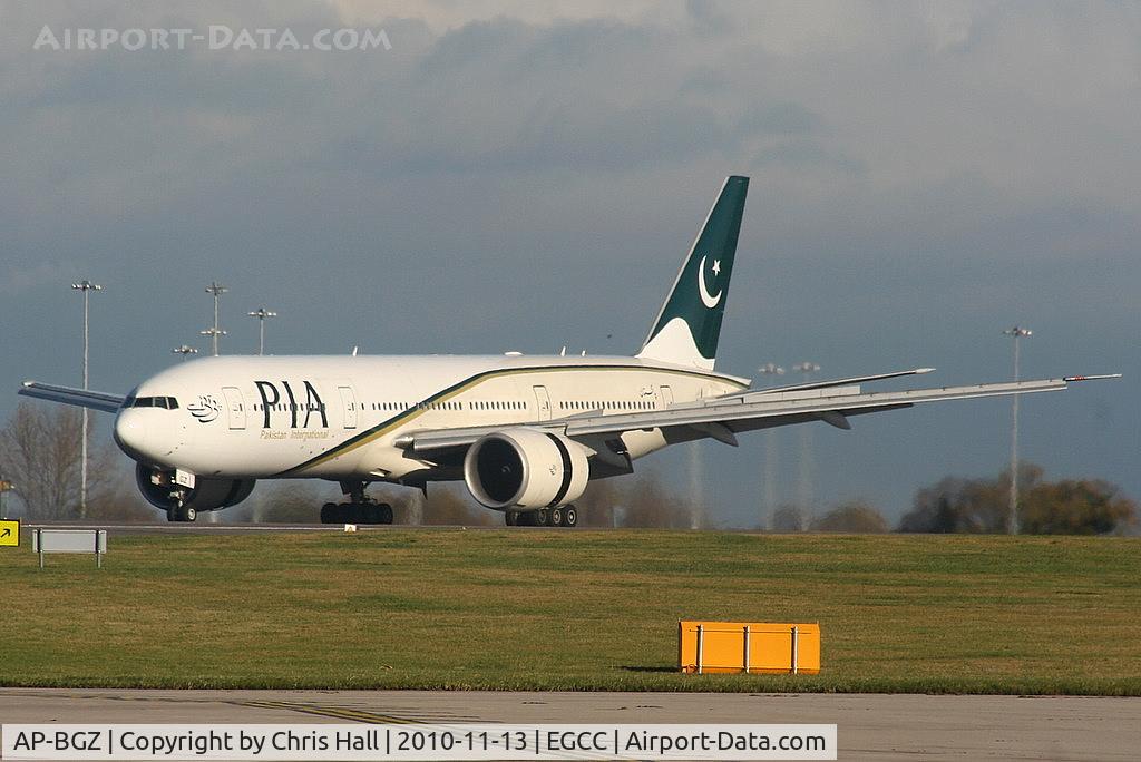 AP-BGZ, 2005 Boeing 777-240/LR C/N 33782, Pakistan International Airlines