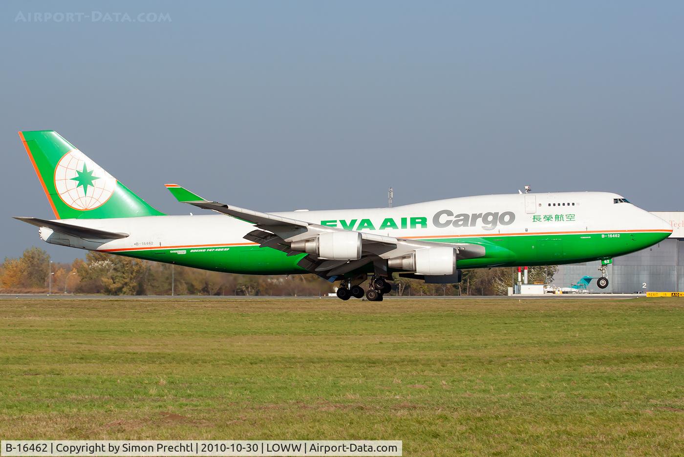 B-16462, 1993 Boeing 747-45EM C/N 27173, B-16462 @ Vienna Airport