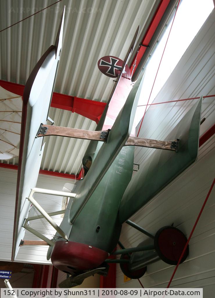 152, Fokker Dr.1 Triplane Replica C/N Not found 152(1), Preserved Fokker Dr.I replica @ Hermeskeil Museum...
