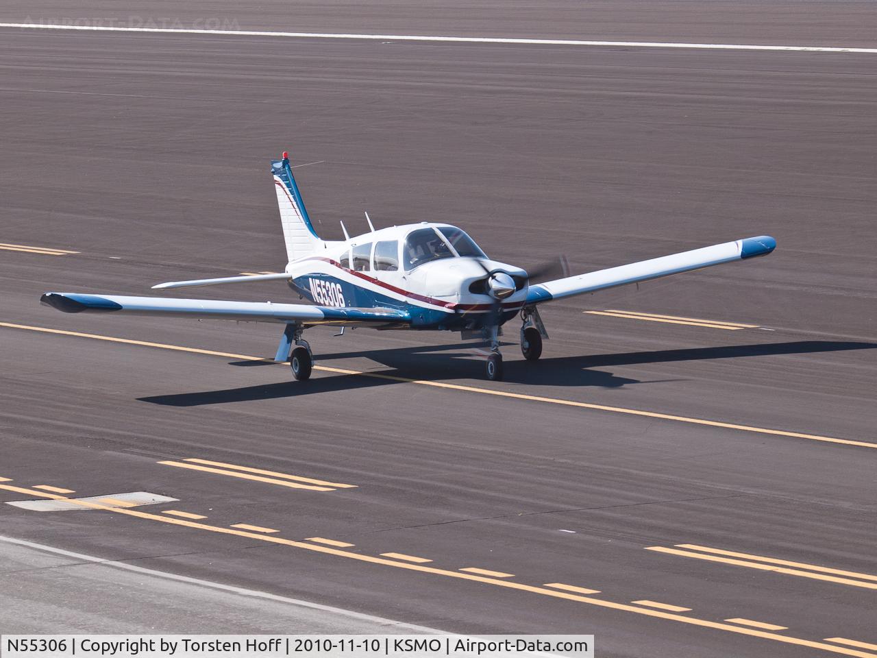N55306, 1973 Piper PA-28R-200 C/N 28R-7335212, N55306 taxiing