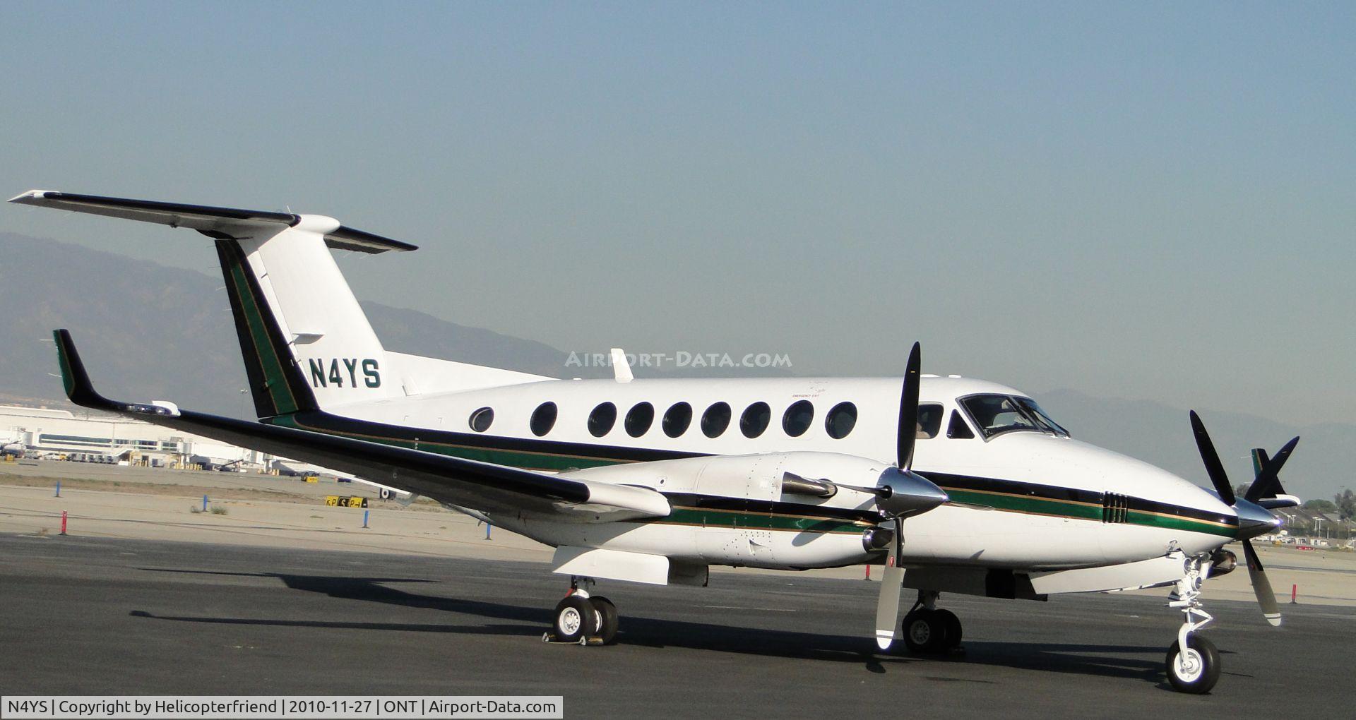 N4YS, 1992 Beech B300 King Air C/N FL-82, Parked on the southside