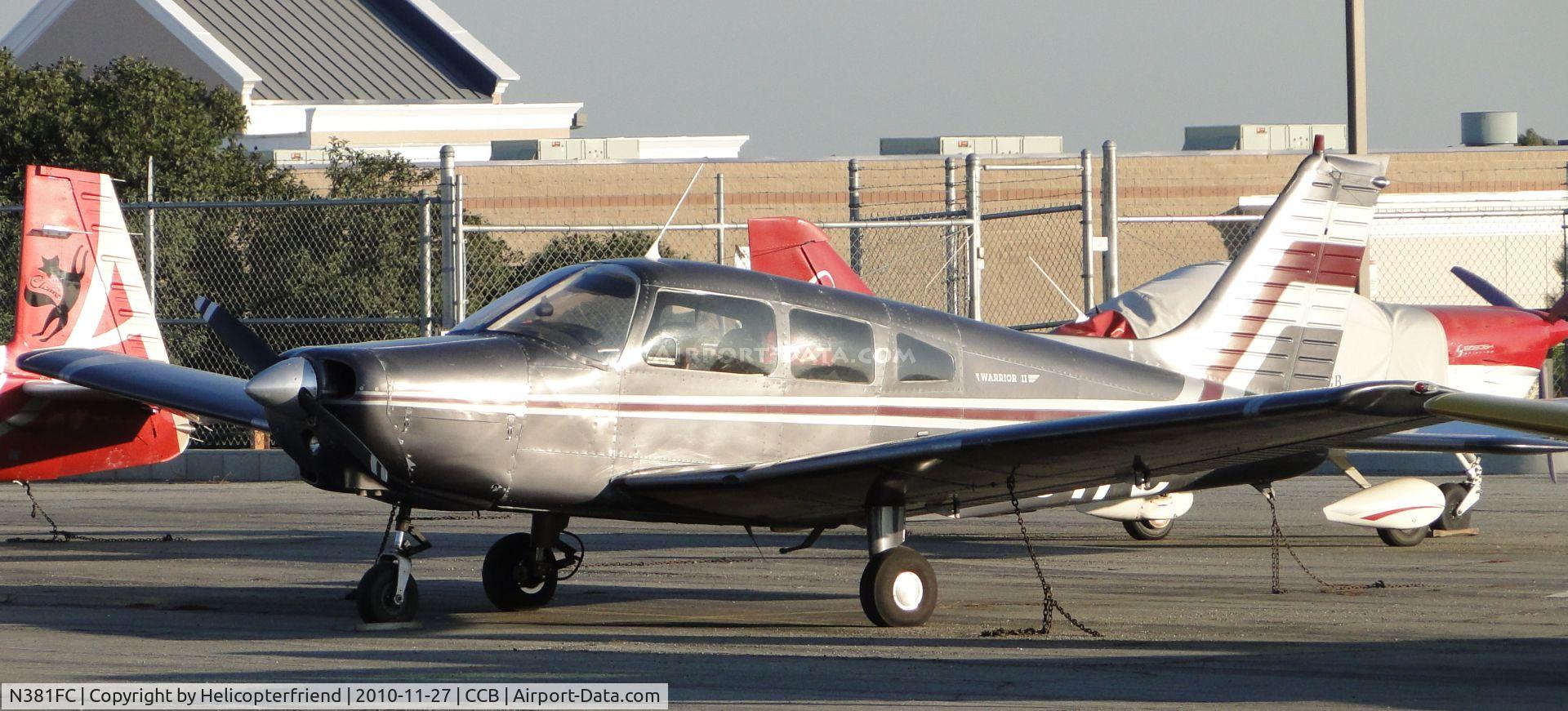 N381FC, 1976 Piper PA-28-151 C/N 28-7615197, Parked at Foothill Sales & Service