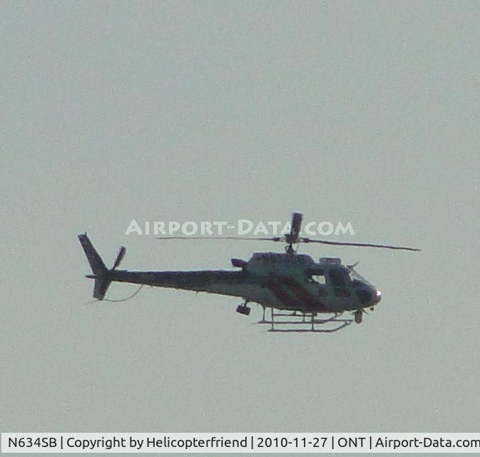 N634SB, 2005 Eurocopter AS-350B-3 Ecureuil Ecureuil C/N 3997, Assisting patrol units by orbiting approximately 1 mile south of Onatrio Airport