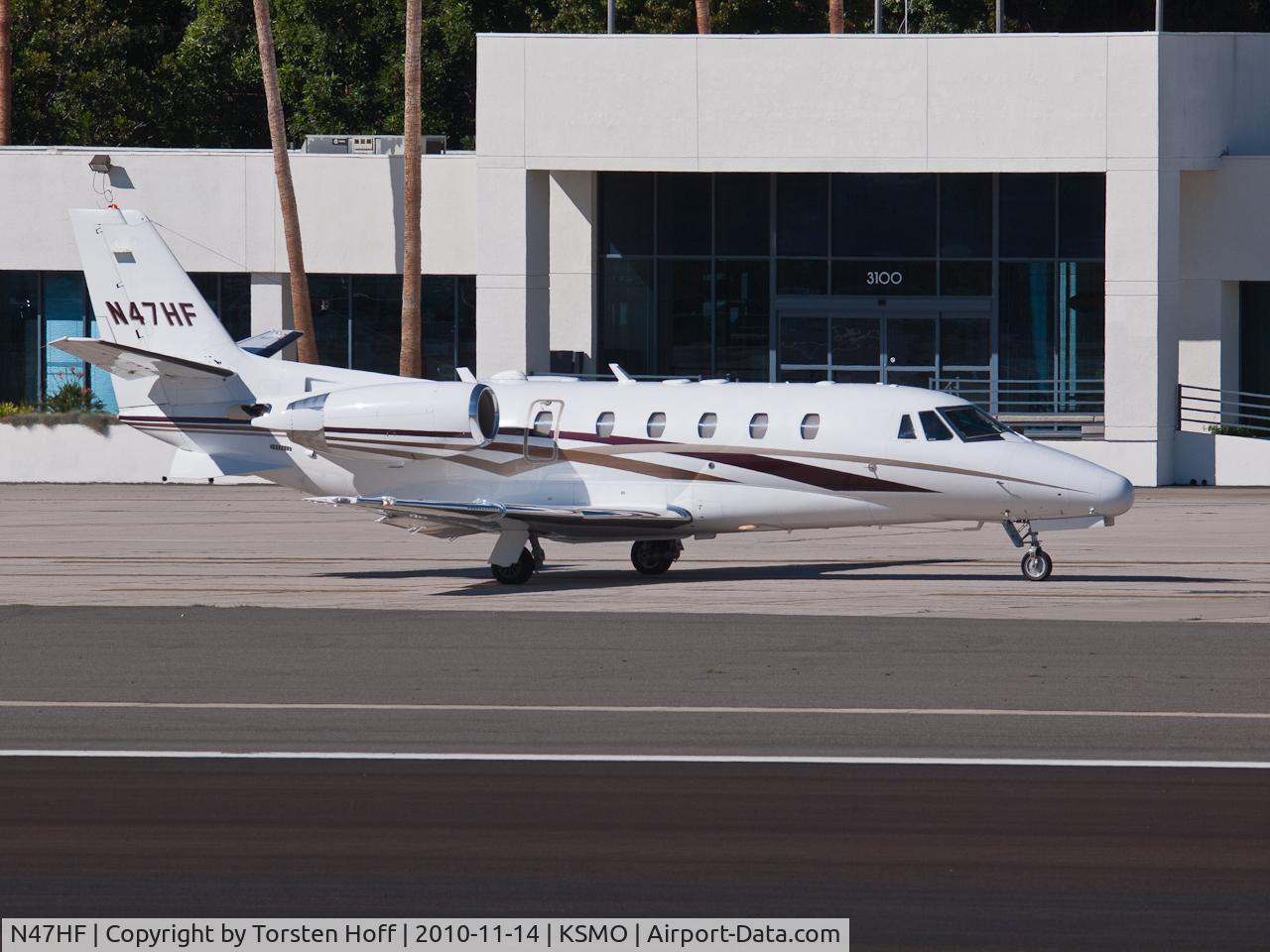 N47HF, 2003 Cessna 560XL C/N 560-5347, N47HF taxiing