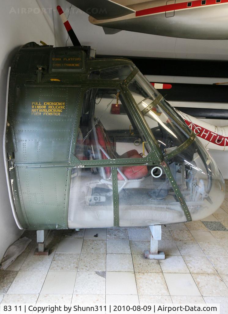 83 11, Vertol H-21C Shawnee C/N WG11, Preserved German Army H-21 cockpit section @ Hermeskeil Museum...