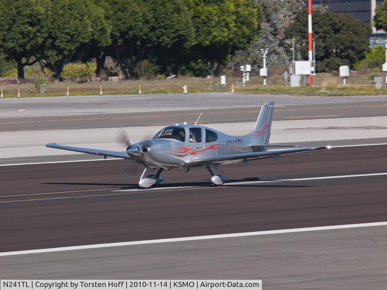N241TL, Cirrus SR22 C/N 3521, N241TL departing from RWY 21