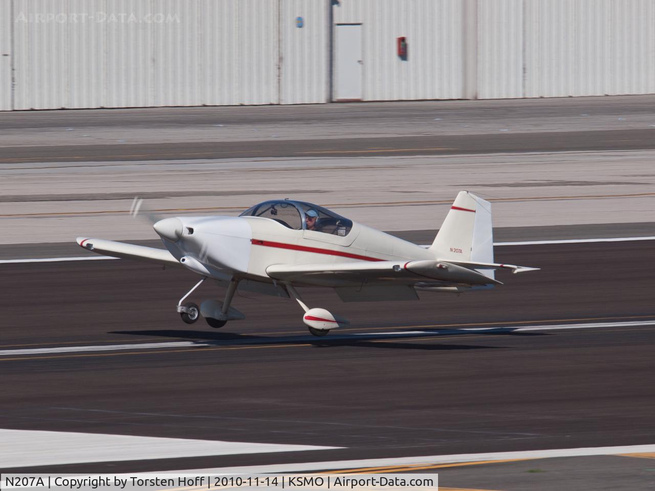 N207A, 1993 Vans RV-6A C/N 20430, N207A arriving on RWY 21
