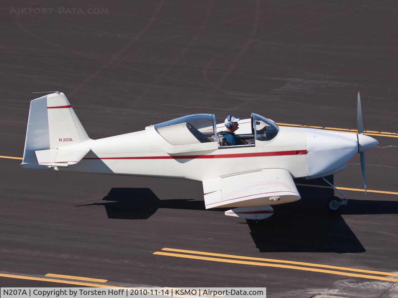 N207A, 1993 Vans RV-6A C/N 20430, N207A taxiing