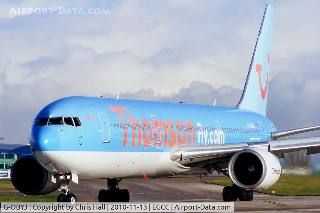 G-OBYJ, 2000 Boeing 767-304 C/N 29384, Thomson