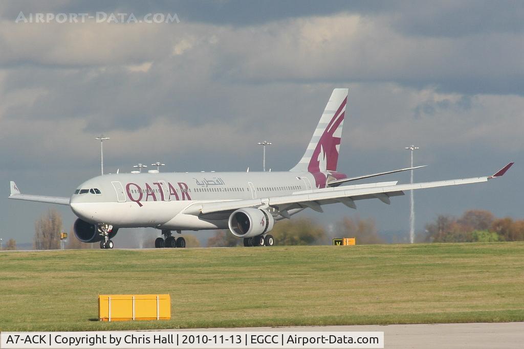 A7-ACK, 2006 Airbus A330-202 C/N 792, Qatar Airways A330 landing on RW23R