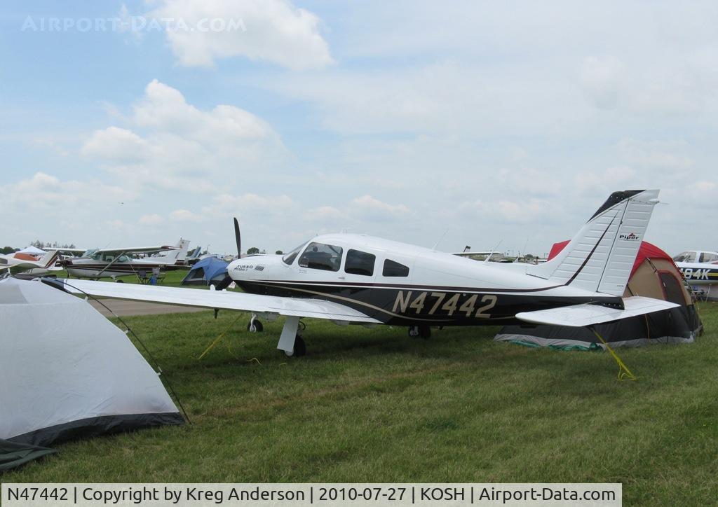 N47442, 1977 Piper PA-28R-201T Cherokee Arrow III C/N 28R-7703377, EAA AirVenture 2010