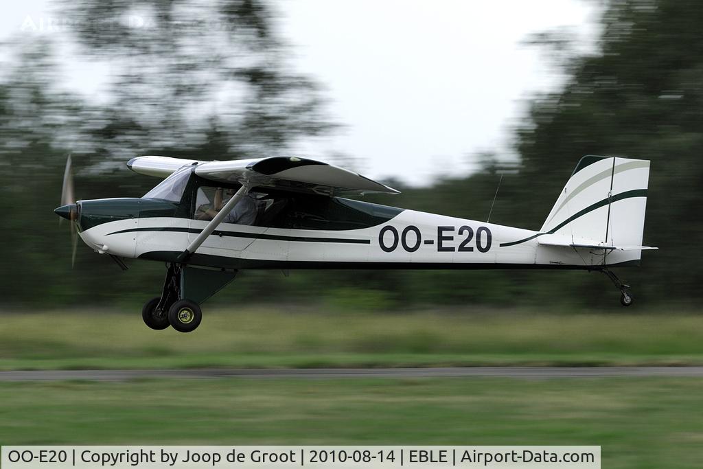 OO-E20, 2003 Murphy Maverick C/N 098M, arrival at Leopoldsburg